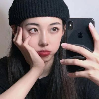 小镇里的国界线